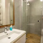 Waw Mokotow Manhattan ワルシャワ